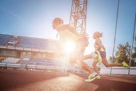 图片报：诺伊尔已完整参加训练，周日将首发出战